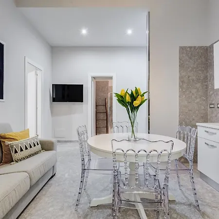 Apartman Crystal Trevi Fountain - Romedreamhome *