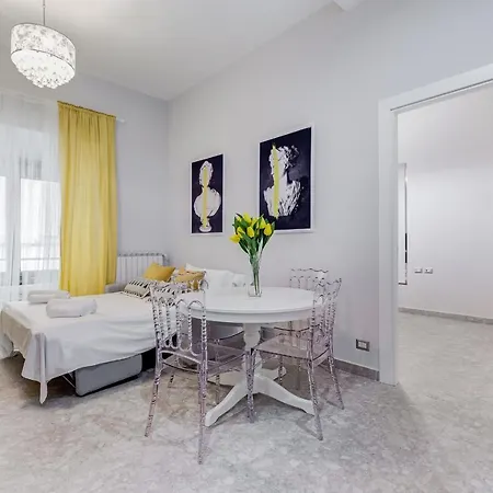 Crystal Trevi Fountain - Romedreamhome Apartman